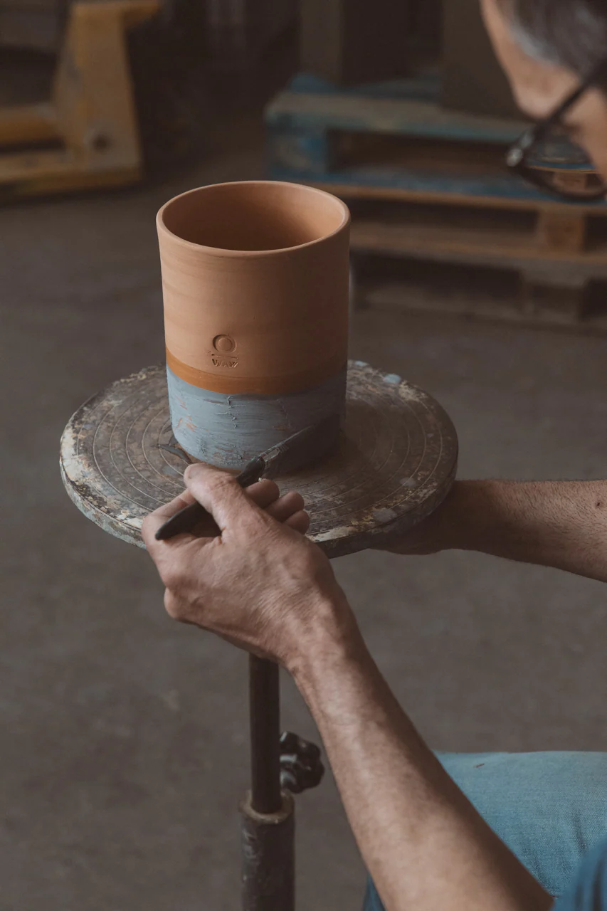 OWAY rebuildM+ — regeneracja i odbudowa włosów zniszczonych