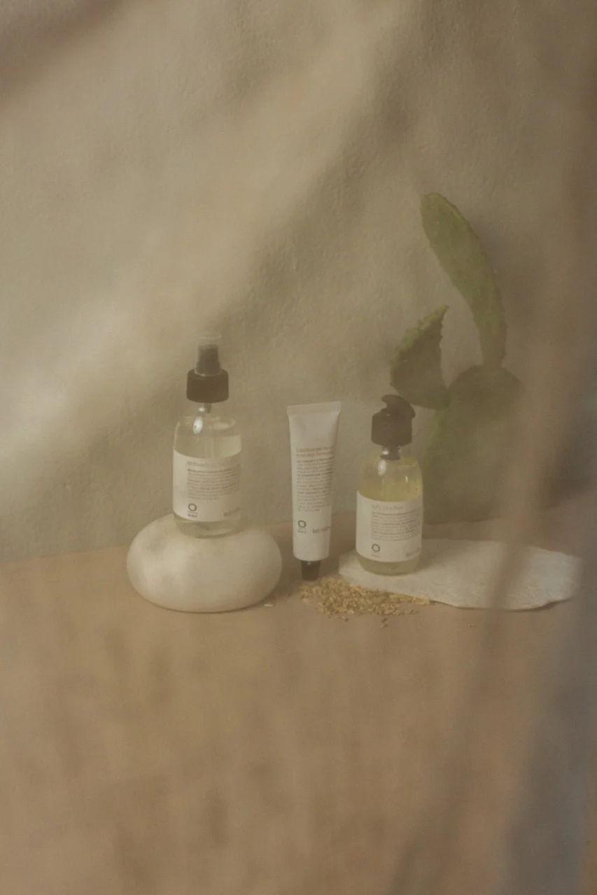 OWAY Moisturizing — nawilżenie dla włosów suchych